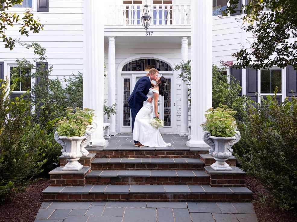 The Matthews House - outdoor couple portrait